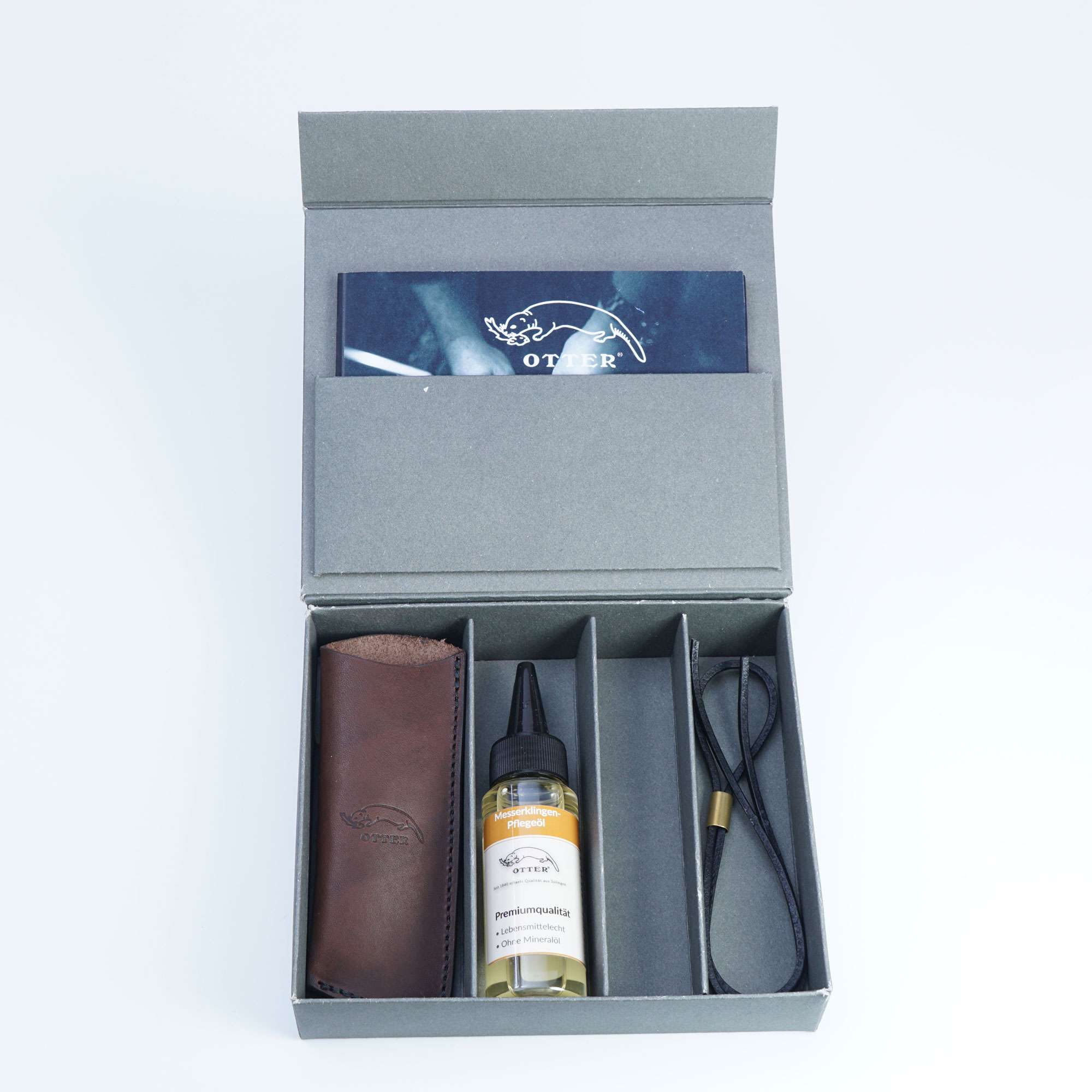 Geschenkbox I mit Etui 03, Pflegeöl Klinge, Lederband und Schlüsselanhänger