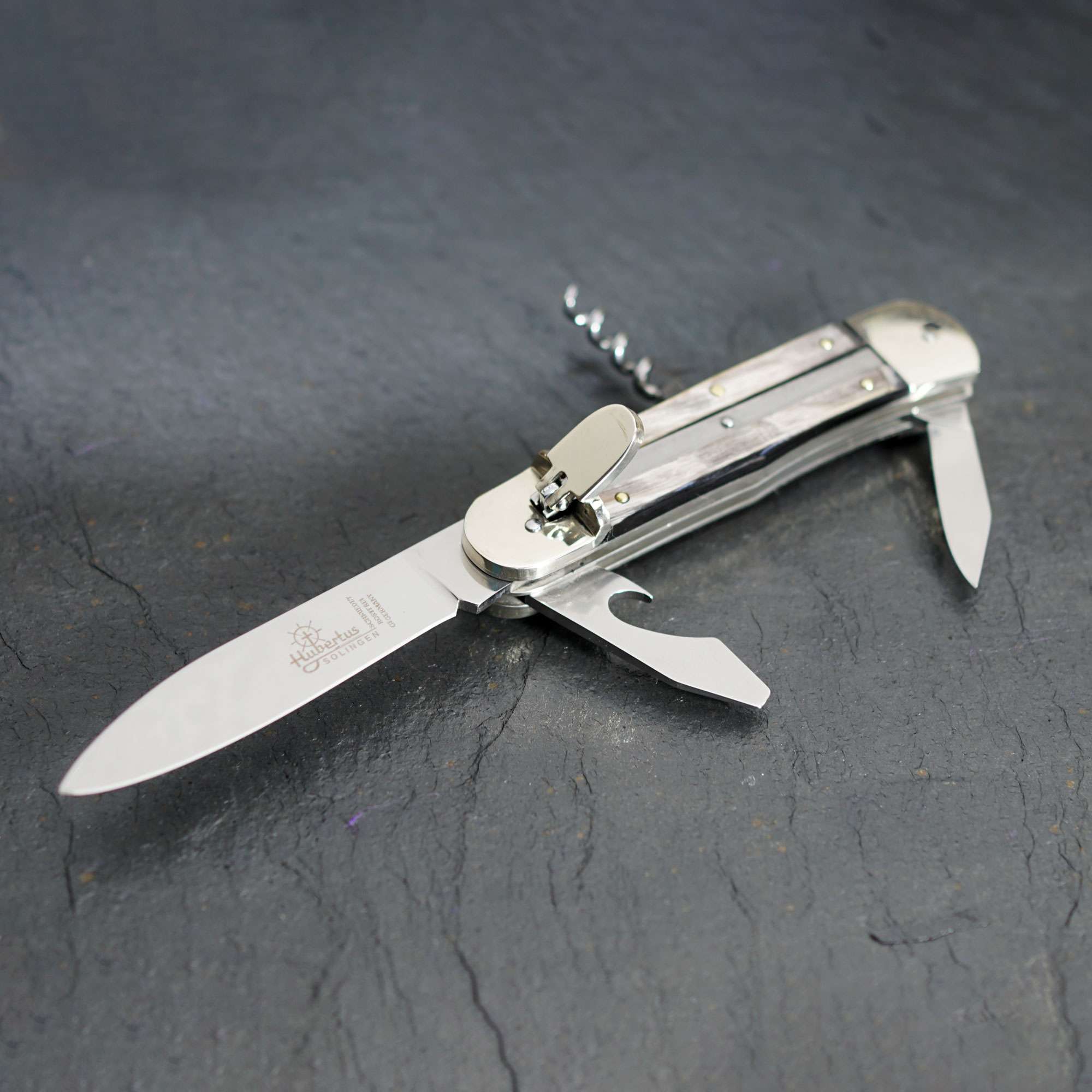 HUBERTUS Camper "Bunthorn" HUBERTUS Camper "Bunthorn"